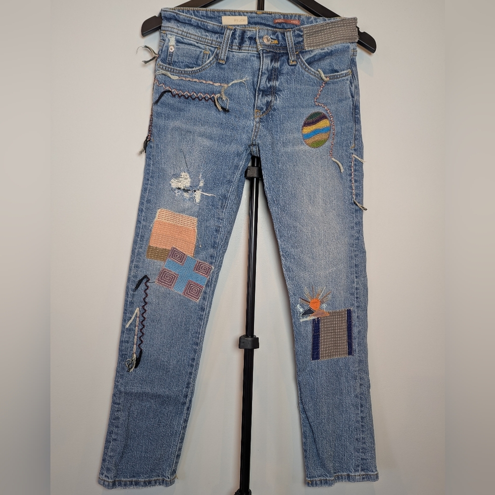 Anthropologie Jeans Womens 24P Blue Pilcro Slim Boyfriend Embroidered Patches